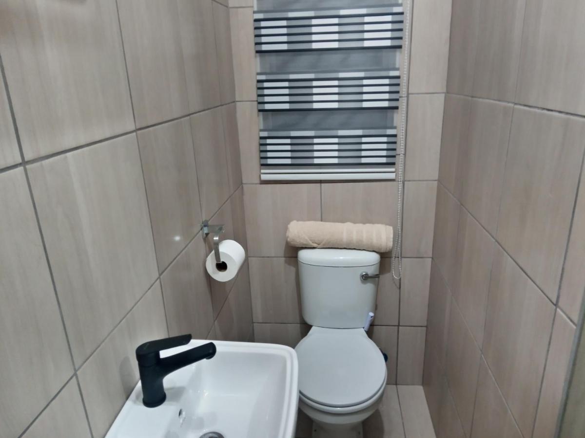 Dante Guest House ألبرتون المظهر الخارجي الصورة